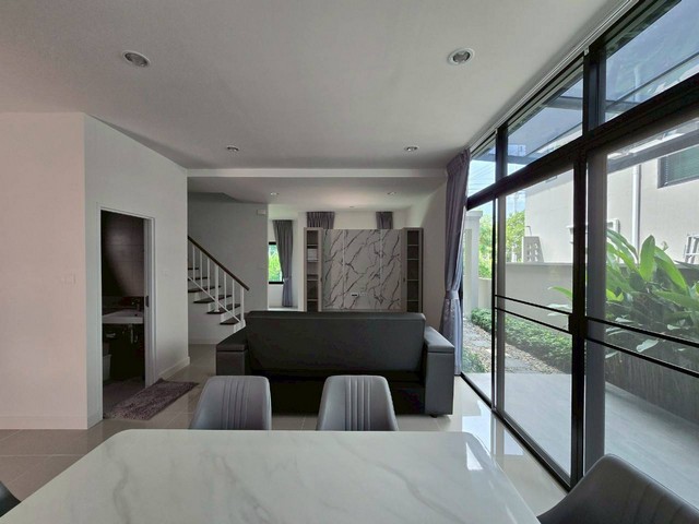 ประกาศฟรี! ซื้อ-ขาย-เช่า คอนโด บ้าน ทาวน์โฮม ที่ดิน และพื้นที่เชิงพาณิชย์ทั่วประเทศไทย ทุกทำเล ทุกงบประมาณ ไม่มีค่าใช้จ่าย ลงง่าย ขายไว เข้าถึงผู้ซื้อโดยตรง 2 511816pic1.jpg