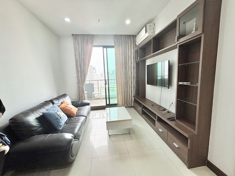 ประกาศฟรี! ซื้อ-ขาย-เช่า คอนโด บ้าน ทาวน์โฮม ที่ดิน และพื้นที่เชิงพาณิชย์ทั่วประเทศไทย ทุกทำเล ทุกงบประมาณ ไม่มีค่าใช้จ่าย ลงง่าย ขายไว เข้าถึงผู้ซื้อโดยตรง 4 314176pic3.jpg