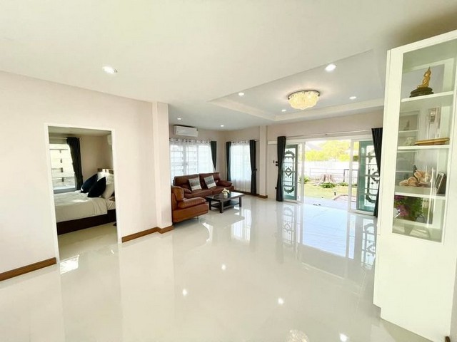 ประกาศฟรี! ซื้อ-ขาย-เช่า คอนโด บ้าน ทาวน์โฮม ที่ดิน และพื้นที่เชิงพาณิชย์ทั่วประเทศไทย ทุกทำเล ทุกงบประมาณ ไม่มีค่าใช้จ่าย ลงง่าย ขายไว เข้าถึงผู้ซื้อโดยตรง 4 249851pic3.jpg