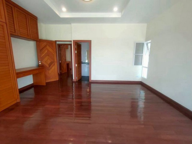 ประกาศฟรี! ซื้อ-ขาย-เช่า คอนโด บ้าน ทาวน์โฮม ที่ดิน และพื้นที่เชิงพาณิชย์ทั่วประเทศไทย ทุกทำเล ทุกงบประมาณ ไม่มีค่าใช้จ่าย ลงง่าย ขายไว เข้าถึงผู้ซื้อโดยตรง 5 249841pic4.jpg