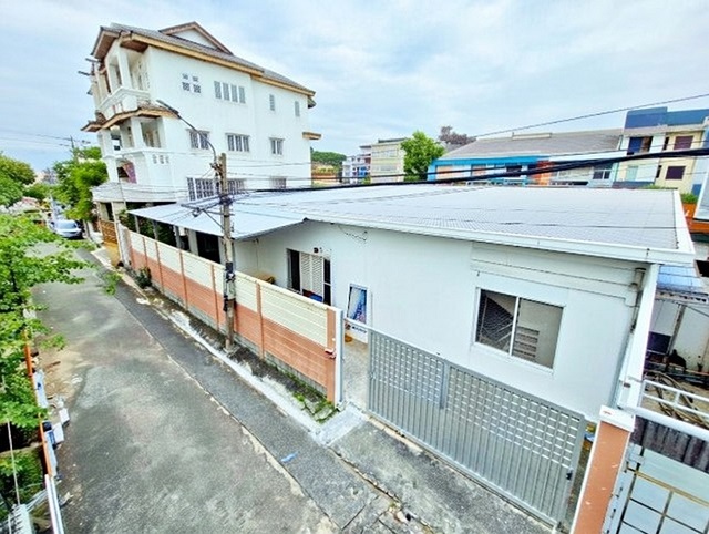 ประกาศฟรี! ซื้อ-ขาย-เช่า คอนโด บ้าน ทาวน์โฮม ที่ดิน และพื้นที่เชิงพาณิชย์ทั่วประเทศไทย ทุกทำเล ทุกงบประมาณ ไม่มีค่าใช้จ่าย ลงง่าย ขายไว เข้าถึงผู้ซื้อโดยตรง 2 249789pic1.jpg