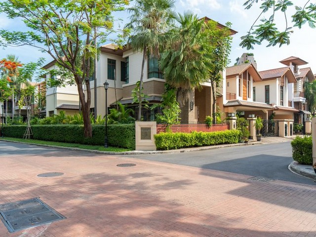 ประกาศฟรี! ซื้อ-ขาย-เช่า คอนโด บ้าน ทาวน์โฮม ที่ดิน และพื้นที่เชิงพาณิชย์ทั่วประเทศไทย ทุกทำเล ทุกงบประมาณ ไม่มีค่าใช้จ่าย ลงง่าย ขายไว เข้าถึงผู้ซื้อโดยตรง 3 512440pic2.jpg