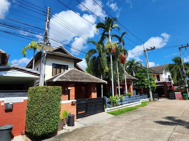 ประกาศฟรี! ซื้อ-ขาย-เช่า คอนโด บ้าน ทาวน์โฮม ที่ดิน และพื้นที่เชิงพาณิชย์ทั่วประเทศไทย ทุกทำเล ทุกงบประมาณ ไม่มีค่าใช้จ่าย ลงง่าย ขายไว เข้าถึงผู้ซื้อโดยตรง 4 249726pic3.jpg