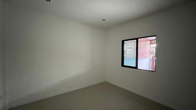 ประกาศฟรี! ซื้อ-ขาย-เช่า คอนโด บ้าน ทาวน์โฮม ที่ดิน และพื้นที่เชิงพาณิชย์ทั่วประเทศไทย ทุกทำเล ทุกงบประมาณ ไม่มีค่าใช้จ่าย ลงง่าย ขายไว เข้าถึงผู้ซื้อโดยตรง 3 249431pic2.jpg