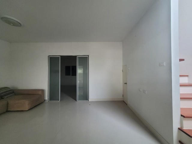 ประกาศฟรี! ซื้อ-ขาย-เช่า คอนโด บ้าน ทาวน์โฮม ที่ดิน และพื้นที่เชิงพาณิชย์ทั่วประเทศไทย ทุกทำเล ทุกงบประมาณ ไม่มีค่าใช้จ่าย ลงง่าย ขายไว เข้าถึงผู้ซื้อโดยตรง 5 249661pic4.jpg