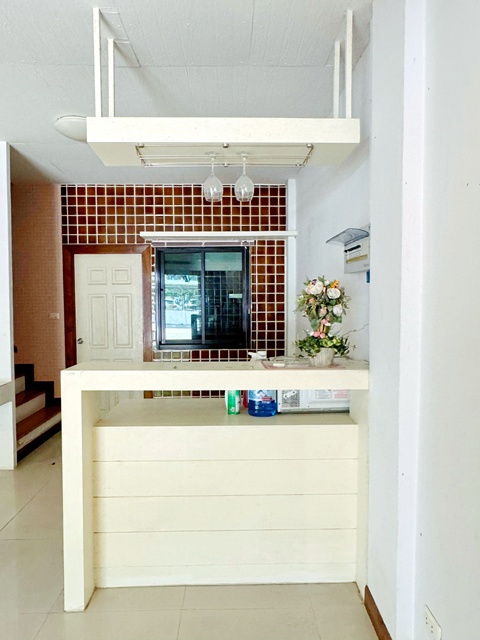 ประกาศฟรี! ซื้อ-ขาย-เช่า คอนโด บ้าน ทาวน์โฮม ที่ดิน และพื้นที่เชิงพาณิชย์ทั่วประเทศไทย ทุกทำเล ทุกงบประมาณ ไม่มีค่าใช้จ่าย ลงง่าย ขายไว เข้าถึงผู้ซื้อโดยตรง 3 249883pic2.jpg