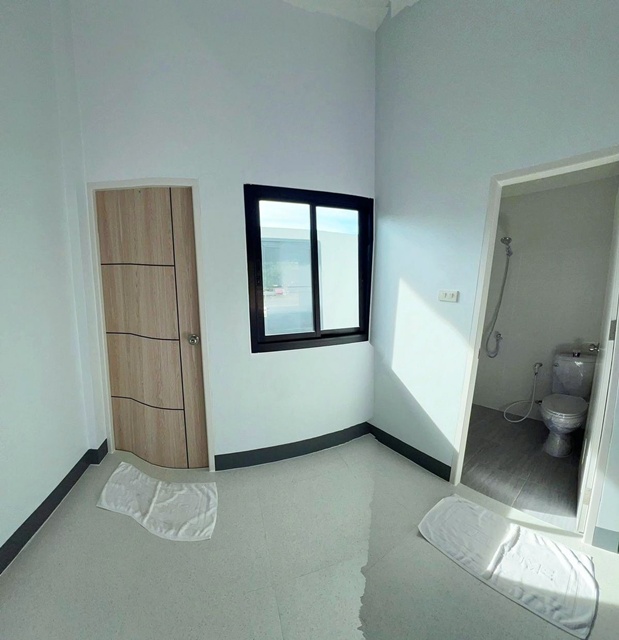 ประกาศฟรี! ซื้อ-ขาย-เช่า คอนโด บ้าน ทาวน์โฮม ที่ดิน และพื้นที่เชิงพาณิชย์ทั่วประเทศไทย ทุกทำเล ทุกงบประมาณ ไม่มีค่าใช้จ่าย ลงง่าย ขายไว เข้าถึงผู้ซื้อโดยตรง 4 249864pic3.jpg