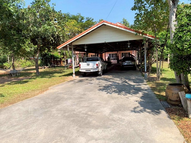 ประกาศฟรี! ซื้อ-ขาย-เช่า คอนโด บ้าน ทาวน์โฮม ที่ดิน และพื้นที่เชิงพาณิชย์ทั่วประเทศไทย ทุกทำเล ทุกงบประมาณ ไม่มีค่าใช้จ่าย ลงง่าย ขายไว เข้าถึงผู้ซื้อโดยตรง 3 249962pic2.jpg