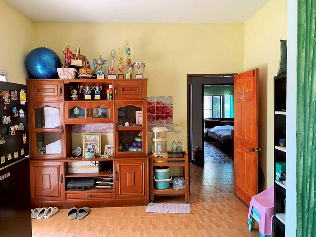 ประกาศฟรี! ซื้อ-ขาย-เช่า คอนโด บ้าน ทาวน์โฮม ที่ดิน และพื้นที่เชิงพาณิชย์ทั่วประเทศไทย ทุกทำเล ทุกงบประมาณ ไม่มีค่าใช้จ่าย ลงง่าย ขายไว เข้าถึงผู้ซื้อโดยตรง 4 249962pic3.jpg