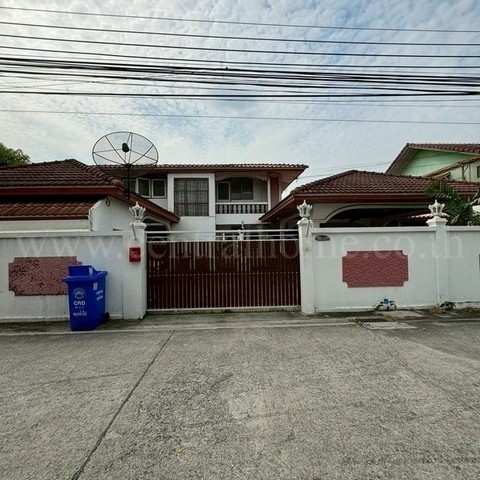 ประกาศฟรี! ซื้อ-ขาย-เช่า คอนโด บ้าน ทาวน์โฮม ที่ดิน และพื้นที่เชิงพาณิชย์ทั่วประเทศไทย ทุกทำเล ทุกงบประมาณ ไม่มีค่าใช้จ่าย ลงง่าย ขายไว เข้าถึงผู้ซื้อโดยตรง 3 291885pic2.jpg