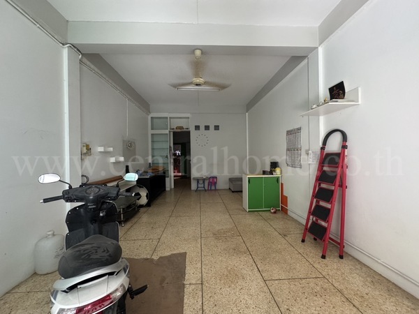 ประกาศฟรี! ซื้อ-ขาย-เช่า คอนโด บ้าน ทาวน์โฮม ที่ดิน และพื้นที่เชิงพาณิชย์ทั่วประเทศไทย ทุกทำเล ทุกงบประมาณ ไม่มีค่าใช้จ่าย ลงง่าย ขายไว เข้าถึงผู้ซื้อโดยตรง 3 288949pic2.jpg