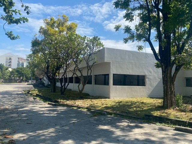 ประกาศฟรี! ซื้อ-ขาย-เช่า คอนโด บ้าน ทาวน์โฮม ที่ดิน และพื้นที่เชิงพาณิชย์ทั่วประเทศไทย ทุกทำเล ทุกงบประมาณ ไม่มีค่าใช้จ่าย ลงง่าย ขายไว เข้าถึงผู้ซื้อโดยตรง 5 314294pic4.jpg