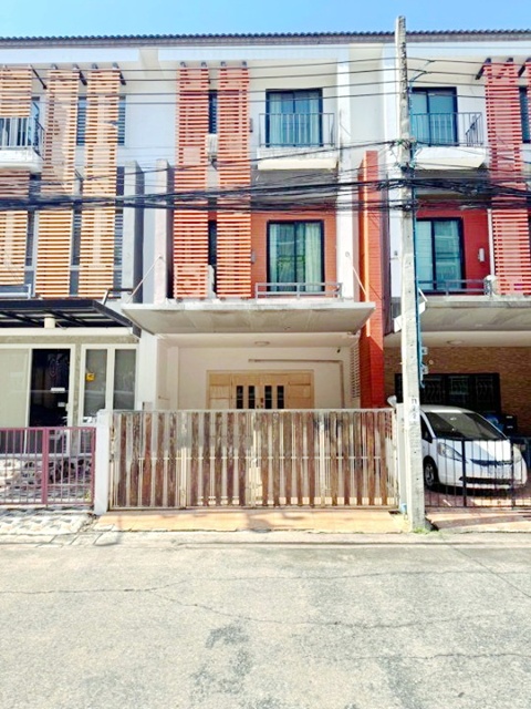 ประกาศฟรี! ซื้อ-ขาย-เช่า คอนโด บ้าน ทาวน์โฮม ที่ดิน และพื้นที่เชิงพาณิชย์ทั่วประเทศไทย ทุกทำเล ทุกงบประมาณ ไม่มีค่าใช้จ่าย ลงง่าย ขายไว เข้าถึงผู้ซื้อโดยตรง 2 314211pic1.jpg