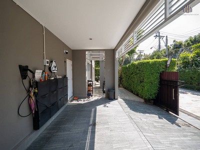 ประกาศฟรี! ซื้อ-ขาย-เช่า คอนโด บ้าน ทาวน์โฮม ที่ดิน และพื้นที่เชิงพาณิชย์ทั่วประเทศไทย ทุกทำเล ทุกงบประมาณ ไม่มีค่าใช้จ่าย ลงง่าย ขายไว เข้าถึงผู้ซื้อโดยตรง 3 512624pic2.jpg