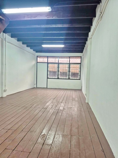 ประกาศฟรี! ซื้อ-ขาย-เช่า คอนโด บ้าน ทาวน์โฮม ที่ดิน และพื้นที่เชิงพาณิชย์ทั่วประเทศไทย ทุกทำเล ทุกงบประมาณ ไม่มีค่าใช้จ่าย ลงง่าย ขายไว เข้าถึงผู้ซื้อโดยตรง 5 250004pic4.jpg