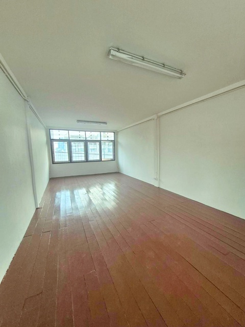 ประกาศฟรี! ซื้อ-ขาย-เช่า คอนโด บ้าน ทาวน์โฮม ที่ดิน และพื้นที่เชิงพาณิชย์ทั่วประเทศไทย ทุกทำเล ทุกงบประมาณ ไม่มีค่าใช้จ่าย ลงง่าย ขายไว เข้าถึงผู้ซื้อโดยตรง 5 250003pic4.jpg