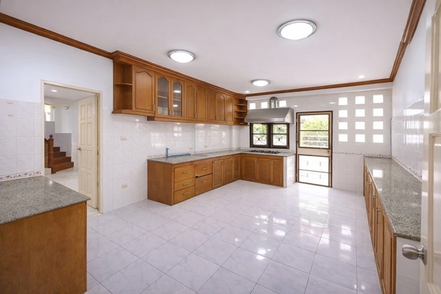 ประกาศฟรี! ซื้อ-ขาย-เช่า คอนโด บ้าน ทาวน์โฮม ที่ดิน และพื้นที่เชิงพาณิชย์ทั่วประเทศไทย ทุกทำเล ทุกงบประมาณ ไม่มีค่าใช้จ่าย ลงง่าย ขายไว เข้าถึงผู้ซื้อโดยตรง 4 249993pic3.jpg