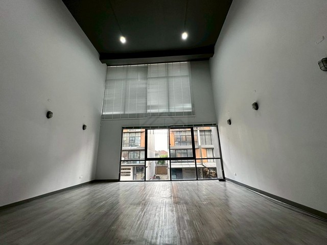 ประกาศฟรี! ซื้อ-ขาย-เช่า คอนโด บ้าน ทาวน์โฮม ที่ดิน และพื้นที่เชิงพาณิชย์ทั่วประเทศไทย ทุกทำเล ทุกงบประมาณ ไม่มีค่าใช้จ่าย ลงง่าย ขายไว เข้าถึงผู้ซื้อโดยตรง 4 512622pic3.jpg