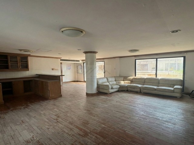 ประกาศฟรี! ซื้อ-ขาย-เช่า คอนโด บ้าน ทาวน์โฮม ที่ดิน และพื้นที่เชิงพาณิชย์ทั่วประเทศไทย ทุกทำเล ทุกงบประมาณ ไม่มีค่าใช้จ่าย ลงง่าย ขายไว เข้าถึงผู้ซื้อโดยตรง 5 512605pic4.jpg