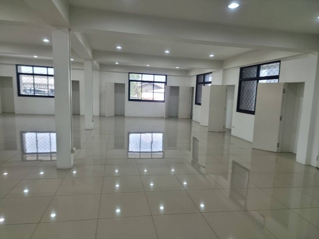 ประกาศฟรี! ซื้อ-ขาย-เช่า คอนโด บ้าน ทาวน์โฮม ที่ดิน และพื้นที่เชิงพาณิชย์ทั่วประเทศไทย ทุกทำเล ทุกงบประมาณ ไม่มีค่าใช้จ่าย ลงง่าย ขายไว เข้าถึงผู้ซื้อโดยตรง 3 314379pic2.jpg