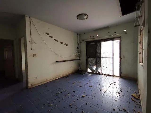 ประกาศฟรี! ซื้อ-ขาย-เช่า คอนโด บ้าน ทาวน์โฮม ที่ดิน และพื้นที่เชิงพาณิชย์ทั่วประเทศไทย ทุกทำเล ทุกงบประมาณ ไม่มีค่าใช้จ่าย ลงง่าย ขายไว เข้าถึงผู้ซื้อโดยตรง 5 249852pic4.jpg