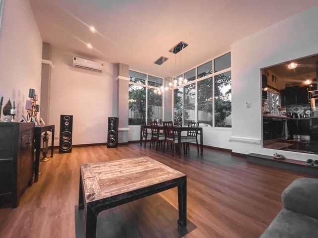 ประกาศฟรี! ซื้อ-ขาย-เช่า คอนโด บ้าน ทาวน์โฮม ที่ดิน และพื้นที่เชิงพาณิชย์ทั่วประเทศไทย ทุกทำเล ทุกงบประมาณ ไม่มีค่าใช้จ่าย ลงง่าย ขายไว เข้าถึงผู้ซื้อโดยตรง 4 250061pic3.jpg