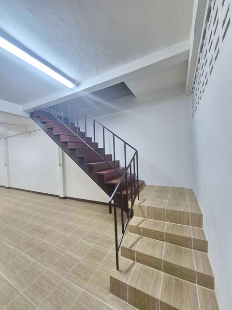 ประกาศฟรี! ซื้อ-ขาย-เช่า คอนโด บ้าน ทาวน์โฮม ที่ดิน และพื้นที่เชิงพาณิชย์ทั่วประเทศไทย ทุกทำเล ทุกงบประมาณ ไม่มีค่าใช้จ่าย ลงง่าย ขายไว เข้าถึงผู้ซื้อโดยตรง 4 314307pic3.jpg