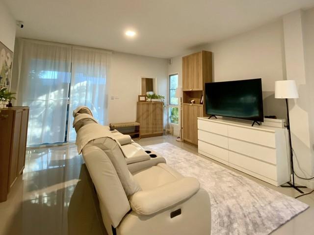 ประกาศฟรี! ซื้อ-ขาย-เช่า คอนโด บ้าน ทาวน์โฮม ที่ดิน และพื้นที่เชิงพาณิชย์ทั่วประเทศไทย ทุกทำเล ทุกงบประมาณ ไม่มีค่าใช้จ่าย ลงง่าย ขายไว เข้าถึงผู้ซื้อโดยตรง 2 511990pic1.jpg