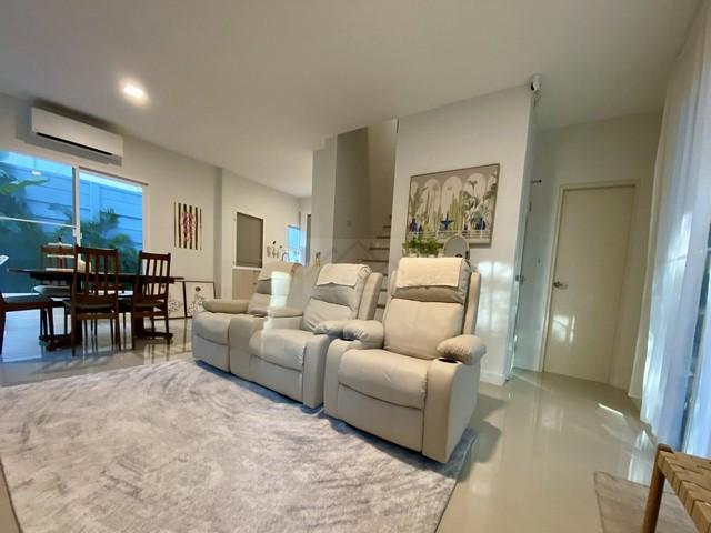 ประกาศฟรี! ซื้อ-ขาย-เช่า คอนโด บ้าน ทาวน์โฮม ที่ดิน และพื้นที่เชิงพาณิชย์ทั่วประเทศไทย ทุกทำเล ทุกงบประมาณ ไม่มีค่าใช้จ่าย ลงง่าย ขายไว เข้าถึงผู้ซื้อโดยตรง 3 511990pic2.jpg