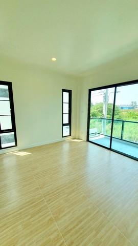 ประกาศฟรี! ซื้อ-ขาย-เช่า คอนโด บ้าน ทาวน์โฮม ที่ดิน และพื้นที่เชิงพาณิชย์ทั่วประเทศไทย ทุกทำเล ทุกงบประมาณ ไม่มีค่าใช้จ่าย ลงง่าย ขายไว เข้าถึงผู้ซื้อโดยตรง 4 512652pic3.jpg