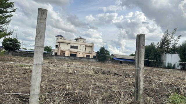 ประกาศฟรี! ซื้อ-ขาย-เช่า คอนโด บ้าน ทาวน์โฮม ที่ดิน และพื้นที่เชิงพาณิชย์ทั่วประเทศไทย ทุกทำเล ทุกงบประมาณ ไม่มีค่าใช้จ่าย ลงง่าย ขายไว เข้าถึงผู้ซื้อโดยตรง 4 314475pic3.jpg