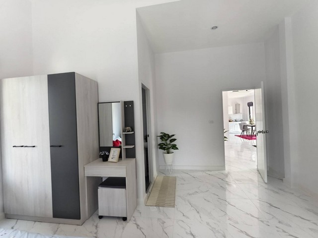 ประกาศฟรี! ซื้อ-ขาย-เช่า คอนโด บ้าน ทาวน์โฮม ที่ดิน และพื้นที่เชิงพาณิชย์ทั่วประเทศไทย ทุกทำเล ทุกงบประมาณ ไม่มีค่าใช้จ่าย ลงง่าย ขายไว เข้าถึงผู้ซื้อโดยตรง 5 250960pic4.jpg