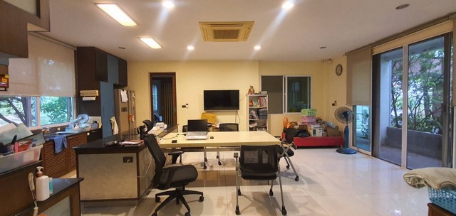 ประกาศฟรี! ซื้อ-ขาย-เช่า คอนโด บ้าน ทาวน์โฮม ที่ดิน และพื้นที่เชิงพาณิชย์ทั่วประเทศไทย ทุกทำเล ทุกงบประมาณ ไม่มีค่าใช้จ่าย ลงง่าย ขายไว เข้าถึงผู้ซื้อโดยตรง 4 314402pic3.jpg