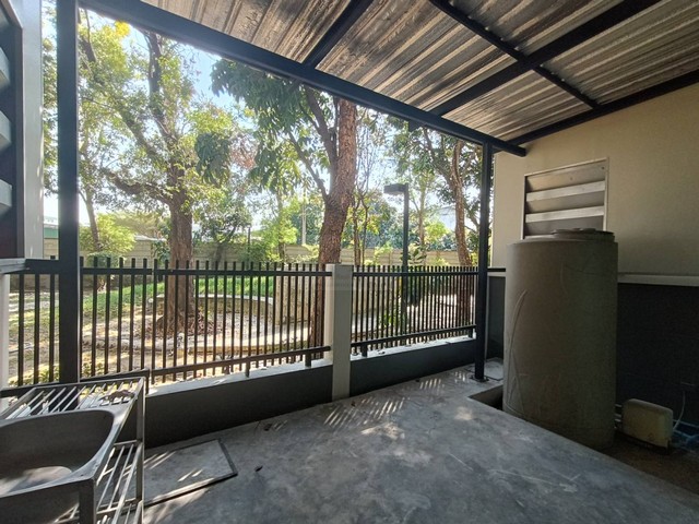 ประกาศฟรี! ซื้อ-ขาย-เช่า คอนโด บ้าน ทาวน์โฮม ที่ดิน และพื้นที่เชิงพาณิชย์ทั่วประเทศไทย ทุกทำเล ทุกงบประมาณ ไม่มีค่าใช้จ่าย ลงง่าย ขายไว เข้าถึงผู้ซื้อโดยตรง 5 512090pic4.jpg