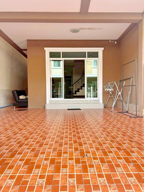 ประกาศฟรี! ซื้อ-ขาย-เช่า คอนโด บ้าน ทาวน์โฮม ที่ดิน และพื้นที่เชิงพาณิชย์ทั่วประเทศไทย ทุกทำเล ทุกงบประมาณ ไม่มีค่าใช้จ่าย ลงง่าย ขายไว เข้าถึงผู้ซื้อโดยตรง 4 314416pic3.jpg