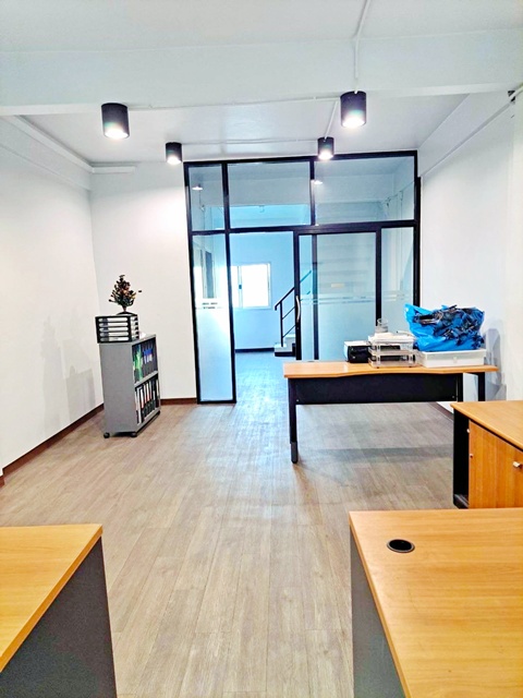 ประกาศฟรี! ซื้อ-ขาย-เช่า คอนโด บ้าน ทาวน์โฮม ที่ดิน และพื้นที่เชิงพาณิชย์ทั่วประเทศไทย ทุกทำเล ทุกงบประมาณ ไม่มีค่าใช้จ่าย ลงง่าย ขายไว เข้าถึงผู้ซื้อโดยตรง 3 250921pic2.jpg