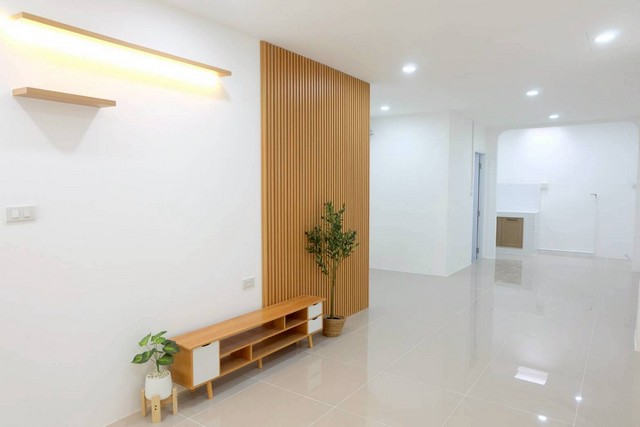 ประกาศฟรี! ซื้อ-ขาย-เช่า คอนโด บ้าน ทาวน์โฮม ที่ดิน และพื้นที่เชิงพาณิชย์ทั่วประเทศไทย ทุกทำเล ทุกงบประมาณ ไม่มีค่าใช้จ่าย ลงง่าย ขายไว เข้าถึงผู้ซื้อโดยตรง 5 251013pic4.jpg