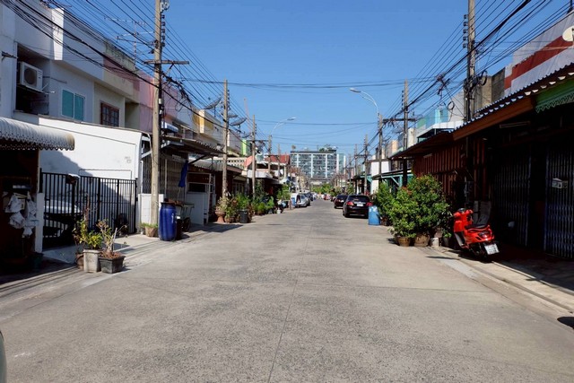 ประกาศฟรี! ซื้อ-ขาย-เช่า คอนโด บ้าน ทาวน์โฮม ที่ดิน และพื้นที่เชิงพาณิชย์ทั่วประเทศไทย ทุกทำเล ทุกงบประมาณ ไม่มีค่าใช้จ่าย ลงง่าย ขายไว เข้าถึงผู้ซื้อโดยตรง 4 251011pic3.jpg