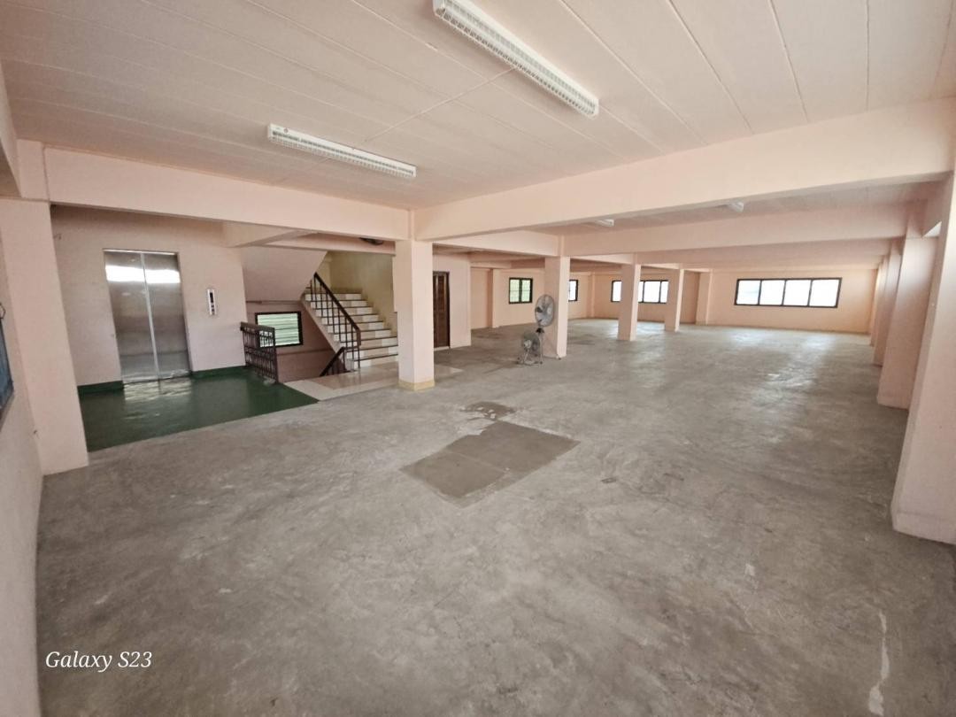 ประกาศฟรี! ซื้อ-ขาย-เช่า คอนโด บ้าน ทาวน์โฮม ที่ดิน และพื้นที่เชิงพาณิชย์ทั่วประเทศไทย ทุกทำเล ทุกงบประมาณ ไม่มีค่าใช้จ่าย ลงง่าย ขายไว เข้าถึงผู้ซื้อโดยตรง 5 512798pic4.jpg