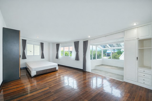 ประกาศฟรี! ซื้อ-ขาย-เช่า คอนโด บ้าน ทาวน์โฮม ที่ดิน และพื้นที่เชิงพาณิชย์ทั่วประเทศไทย ทุกทำเล ทุกงบประมาณ ไม่มีค่าใช้จ่าย ลงง่าย ขายไว เข้าถึงผู้ซื้อโดยตรง 3 314511pic2.jpg