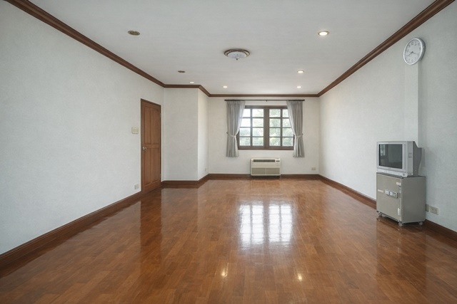 ประกาศฟรี! ซื้อ-ขาย-เช่า คอนโด บ้าน ทาวน์โฮม ที่ดิน และพื้นที่เชิงพาณิชย์ทั่วประเทศไทย ทุกทำเล ทุกงบประมาณ ไม่มีค่าใช้จ่าย ลงง่าย ขายไว เข้าถึงผู้ซื้อโดยตรง 5 314493pic4.jpg