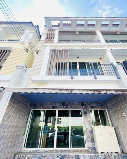 ประกาศฟรี! ซื้อ-ขาย-เช่า คอนโด บ้าน ทาวน์โฮม ที่ดิน และพื้นที่เชิงพาณิชย์ทั่วประเทศไทย ทุกทำเล ทุกงบประมาณ ไม่มีค่าใช้จ่าย ลงง่าย ขายไว เข้าถึงผู้ซื้อโดยตรง 2 293869pic1.jpg