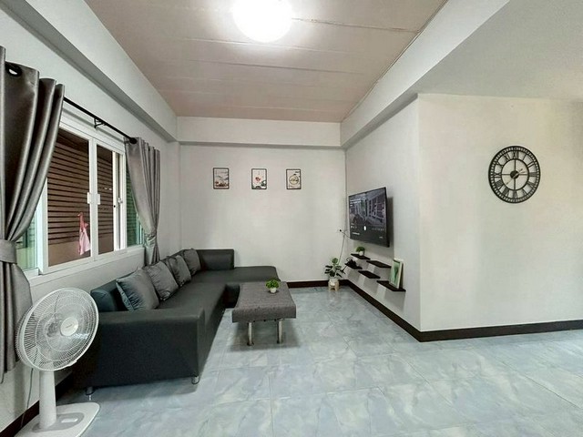 ประกาศฟรี! ซื้อ-ขาย-เช่า คอนโด บ้าน ทาวน์โฮม ที่ดิน และพื้นที่เชิงพาณิชย์ทั่วประเทศไทย ทุกทำเล ทุกงบประมาณ ไม่มีค่าใช้จ่าย ลงง่าย ขายไว เข้าถึงผู้ซื้อโดยตรง 3 251017pic2.jpg