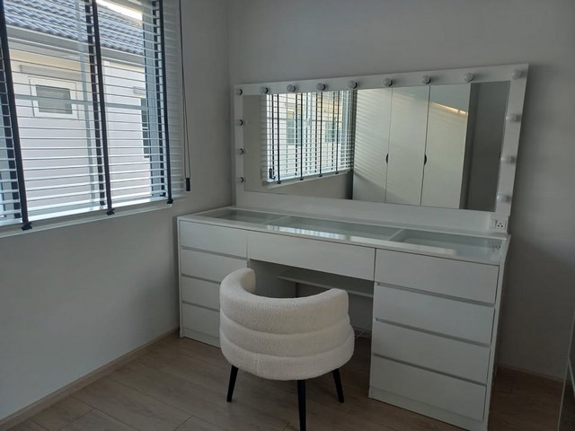 ประกาศฟรี! ซื้อ-ขาย-เช่า คอนโด บ้าน ทาวน์โฮม ที่ดิน และพื้นที่เชิงพาณิชย์ทั่วประเทศไทย ทุกทำเล ทุกงบประมาณ ไม่มีค่าใช้จ่าย ลงง่าย ขายไว เข้าถึงผู้ซื้อโดยตรง 4 512906pic3.jpg