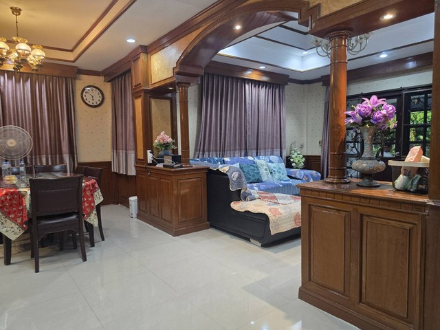 ประกาศฟรี! ซื้อ-ขาย-เช่า คอนโด บ้าน ทาวน์โฮม ที่ดิน และพื้นที่เชิงพาณิชย์ทั่วประเทศไทย ทุกทำเล ทุกงบประมาณ ไม่มีค่าใช้จ่าย ลงง่าย ขายไว เข้าถึงผู้ซื้อโดยตรง 3 279513pic2.jpg