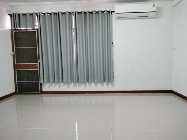 ประกาศฟรี! ซื้อ-ขาย-เช่า คอนโด บ้าน ทาวน์โฮม ที่ดิน และพื้นที่เชิงพาณิชย์ทั่วประเทศไทย ทุกทำเล ทุกงบประมาณ ไม่มีค่าใช้จ่าย ลงง่าย ขายไว เข้าถึงผู้ซื้อโดยตรง 4 273483pic3.jpg