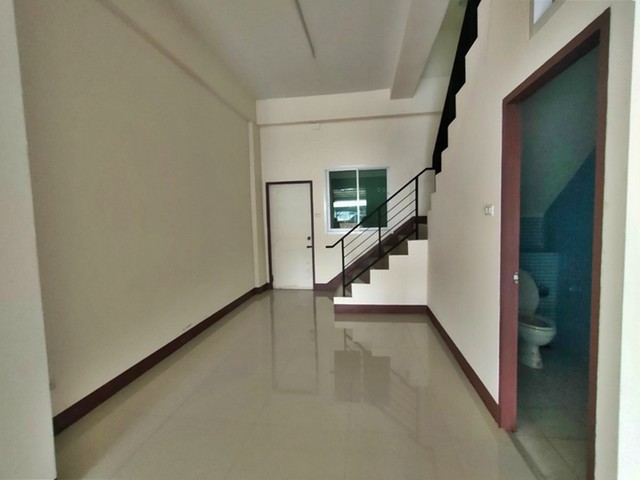 ประกาศฟรี! ซื้อ-ขาย-เช่า คอนโด บ้าน ทาวน์โฮม ที่ดิน และพื้นที่เชิงพาณิชย์ทั่วประเทศไทย ทุกทำเล ทุกงบประมาณ ไม่มีค่าใช้จ่าย ลงง่าย ขายไว เข้าถึงผู้ซื้อโดยตรง 5 250093pic4.jpg