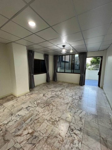 ประกาศฟรี! ซื้อ-ขาย-เช่า คอนโด บ้าน ทาวน์โฮม ที่ดิน และพื้นที่เชิงพาณิชย์ทั่วประเทศไทย ทุกทำเล ทุกงบประมาณ ไม่มีค่าใช้จ่าย ลงง่าย ขายไว เข้าถึงผู้ซื้อโดยตรง 3 512967pic2.jpg