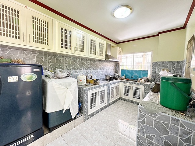 ประกาศฟรี! ซื้อ-ขาย-เช่า คอนโด บ้าน ทาวน์โฮม ที่ดิน และพื้นที่เชิงพาณิชย์ทั่วประเทศไทย ทุกทำเล ทุกงบประมาณ ไม่มีค่าใช้จ่าย ลงง่าย ขายไว เข้าถึงผู้ซื้อโดยตรง 4 230075pic3.jpg