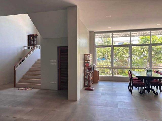 ประกาศฟรี! ซื้อ-ขาย-เช่า คอนโด บ้าน ทาวน์โฮม ที่ดิน และพื้นที่เชิงพาณิชย์ทั่วประเทศไทย ทุกทำเล ทุกงบประมาณ ไม่มีค่าใช้จ่าย ลงง่าย ขายไว เข้าถึงผู้ซื้อโดยตรง 5 314568pic4.jpg